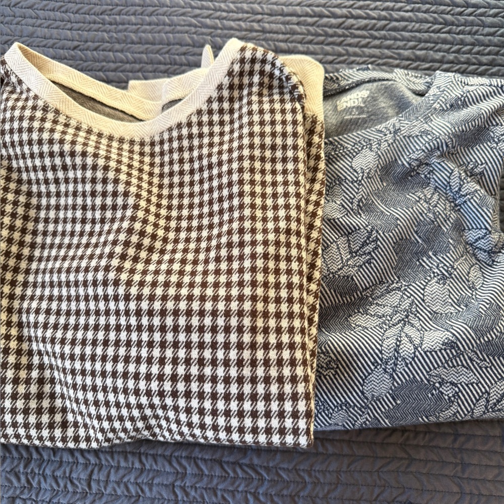 Lands End women’s set of two large shirts